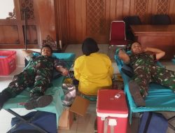 *Peringati Hari Sumpah Pemuda, Babinsa Purwodiningratan Dukung Aksi Sosial Donor Darah*