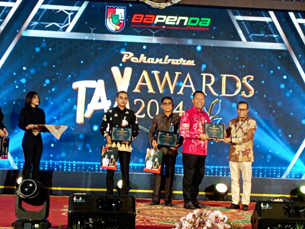 Sekdako Wakili Pj. Walikota Pekanbaru Membuka Pekanbaru Tax Award 2024