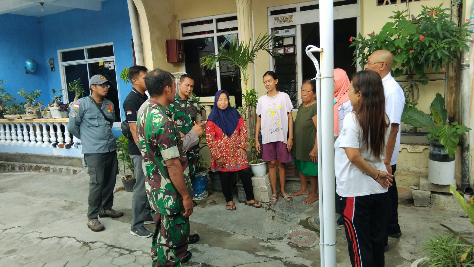 Berikan Rasa Aman Jelang Pilkada, Babinsa Jagalan Bersama Bhabinkamtibmas Laksanakan Patroli Dan Sambang Wilayah