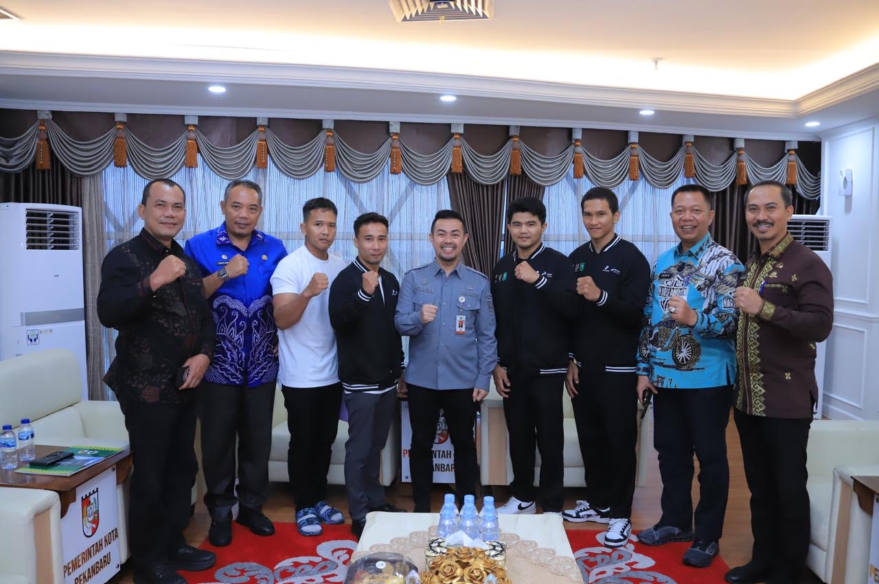 Pj. Walikota Terima Kunjungan Para Atlet Senam Lantai Pada PON XXI