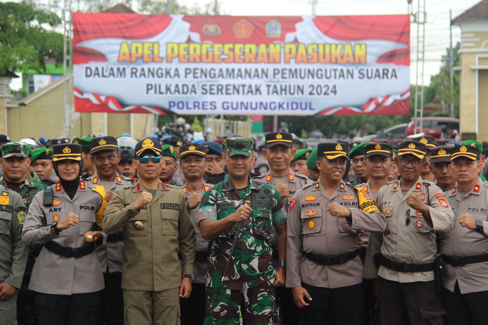 Dandim Hadiri Apel Pergeseran Pasukan Pengamanan TPS Pilkada Serentak Tahun 2024 Tingkat Kabupaten Gunungkidul.