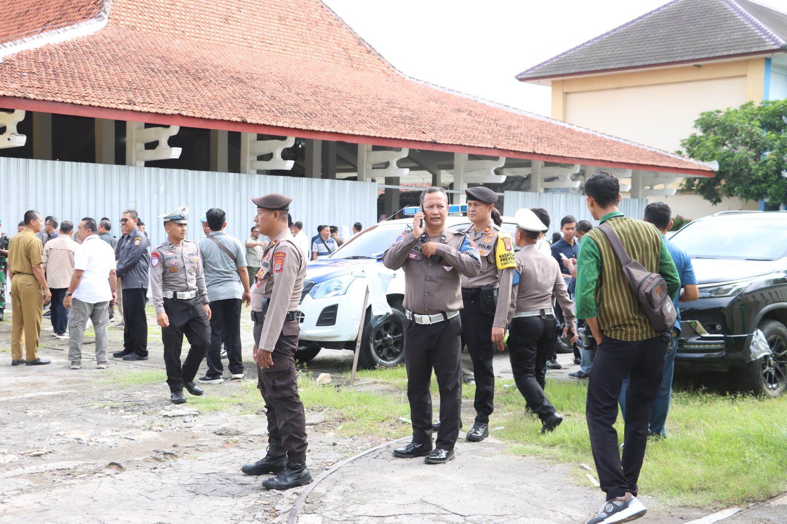 Polres Kulonprogo Kawal Ketat Distribusi Logistik Pemilu 2024 ke PPS Di Seluruh Wilayah