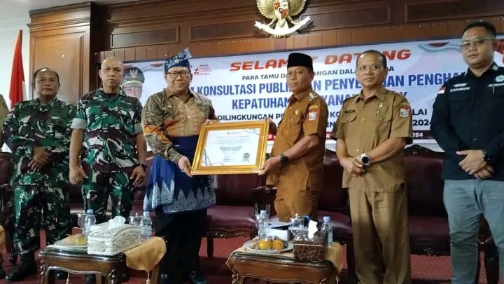 Ombusdman RI Beri Penghargaan Pelayanan Publik Tahun 2024 Kepada Wali Kota Tanjungbalai