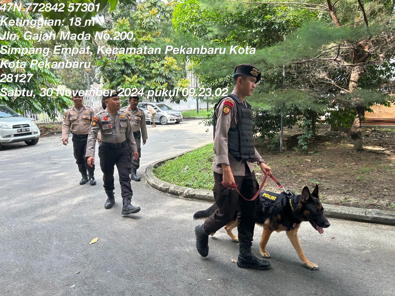 K9 Dilibatkan Dalam Pelaksanaan Kegiatan Sterilisasi Kantor DPRD dan Penyelenggara Pilkada