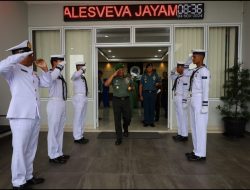 Disambut Hangat di Mako Lanal Dumai ,Danrem 031 /WB Jalin Silahturahmi Danlanal Dumai