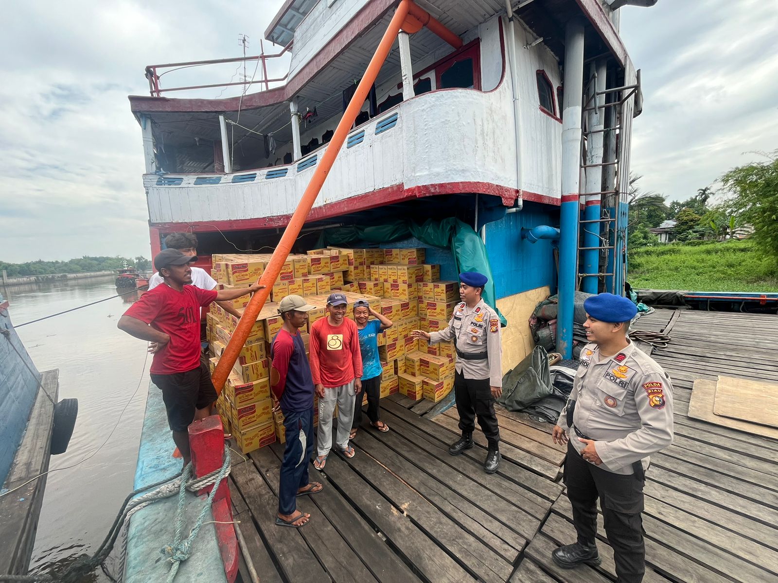 Kembali, Subsatgas Banops Polairud Gelar Patroli dan Sosialisasi
