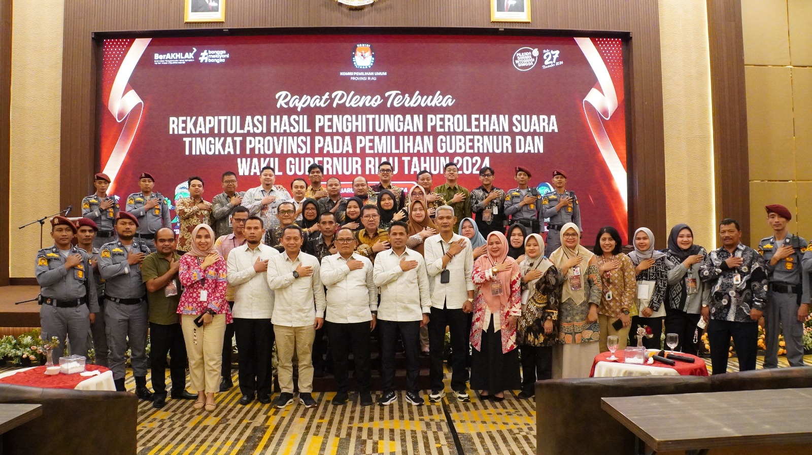 KPU Riau Tetapkan Hasil Perolehan Suara pada Pemilihan Gubernur dan Wakil Gubernur Riau Tahun 2024