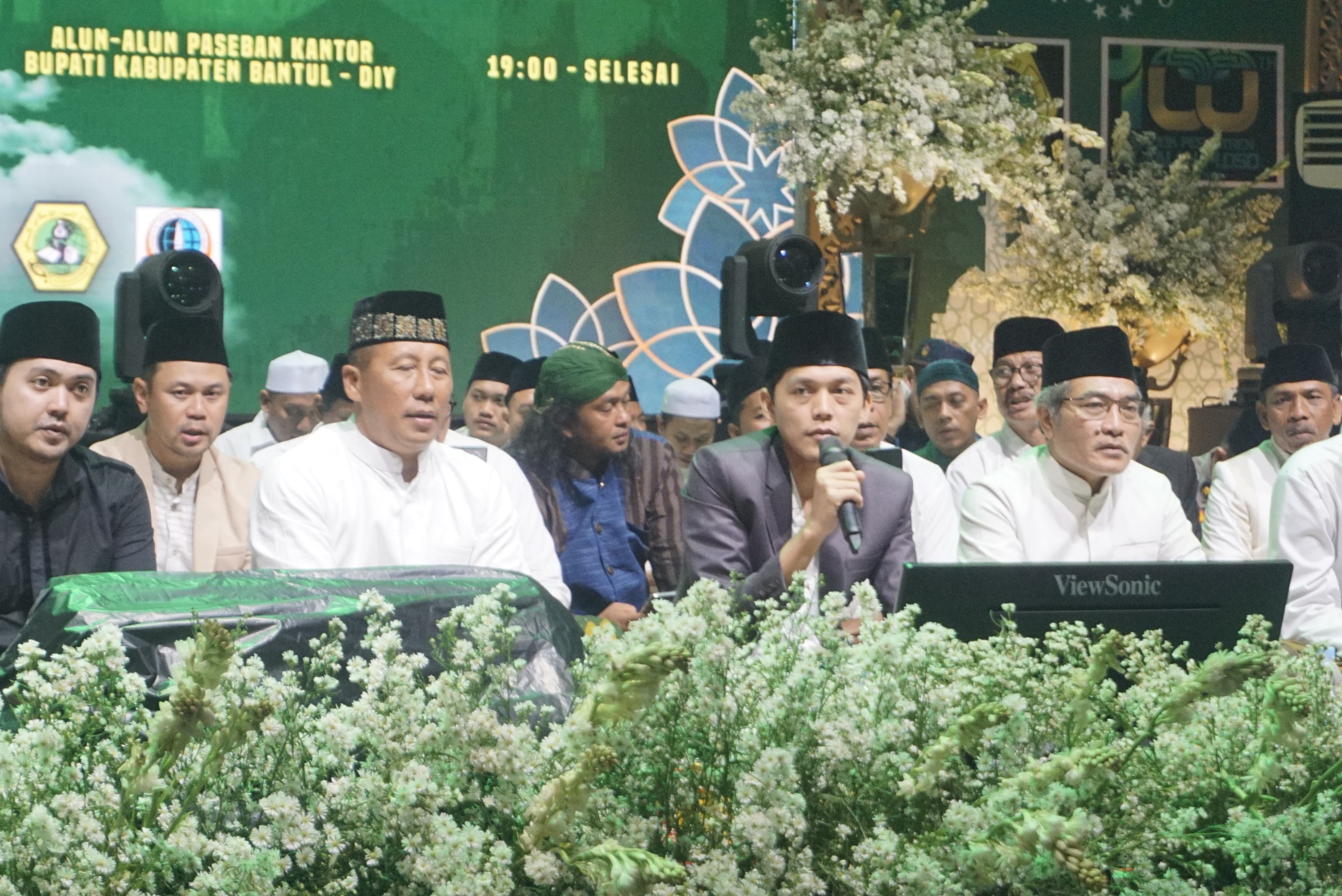Danrem 072/Pamungkas Hadiri Pengajian Akbar Harlah 1 Abad Pondok Pesantren Al Falah Ploso Kediri di Bantul
