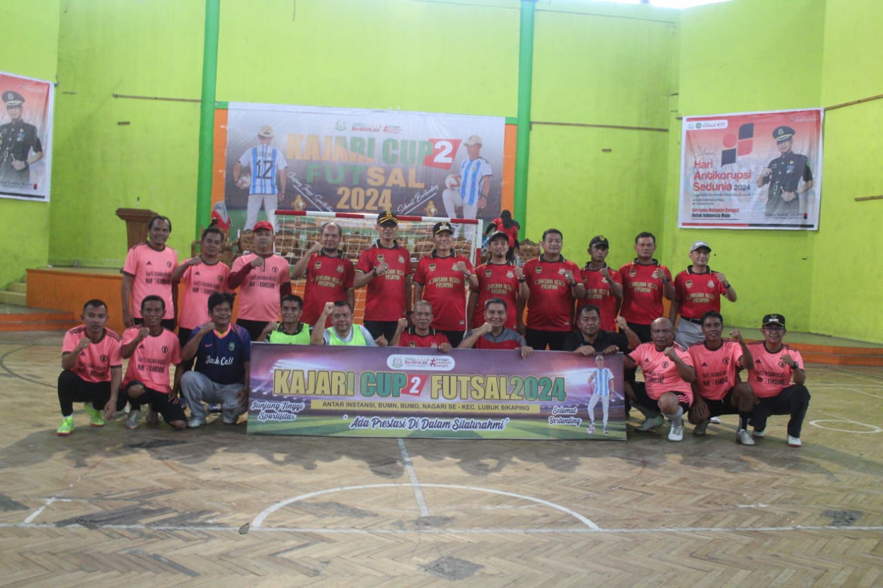 50 Club ikut ramaikan Kejuaraan Futsal Kajari Cup II Pasaman ,Bupati Sabar AS berikan apresiasi