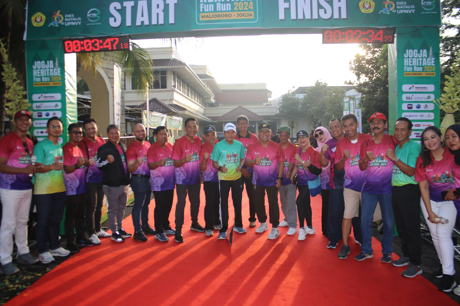 Dalam Rangka Dies Natalis ke-66 UPN Veteran Yogyakarta, Danrem 072/Pamungkas Hadiri Yogya Heritage Run 2024