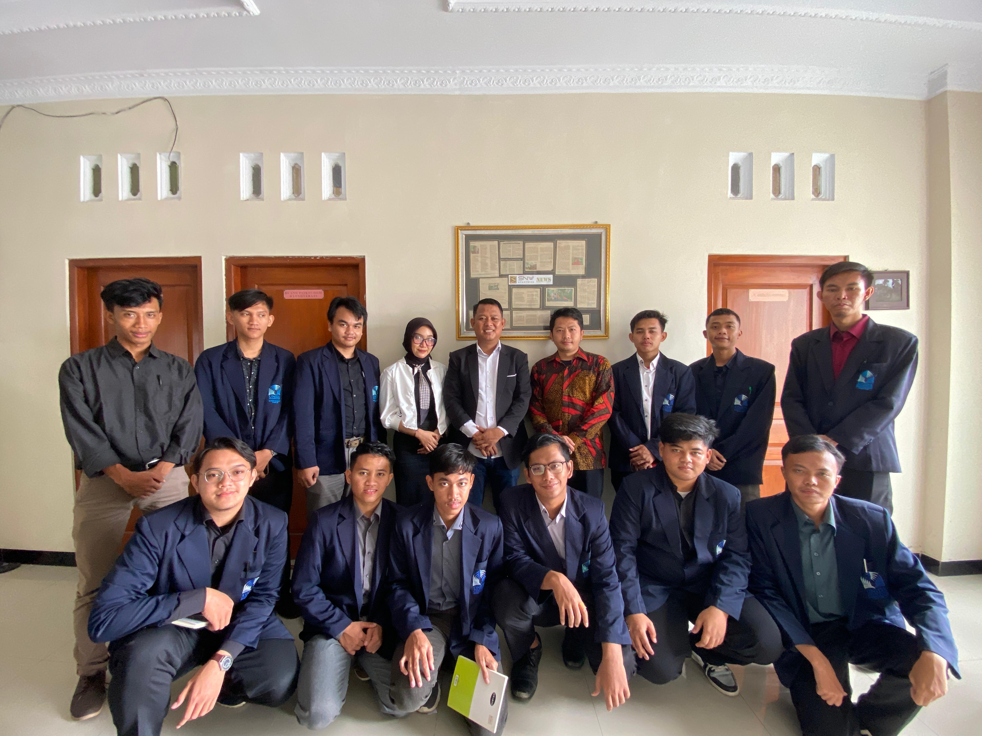 Lbh sembada menerima kunjungan mahasiswa dari Universitas Darusalam Gontor Faculty of syariah Ponorogo Jawa Timur