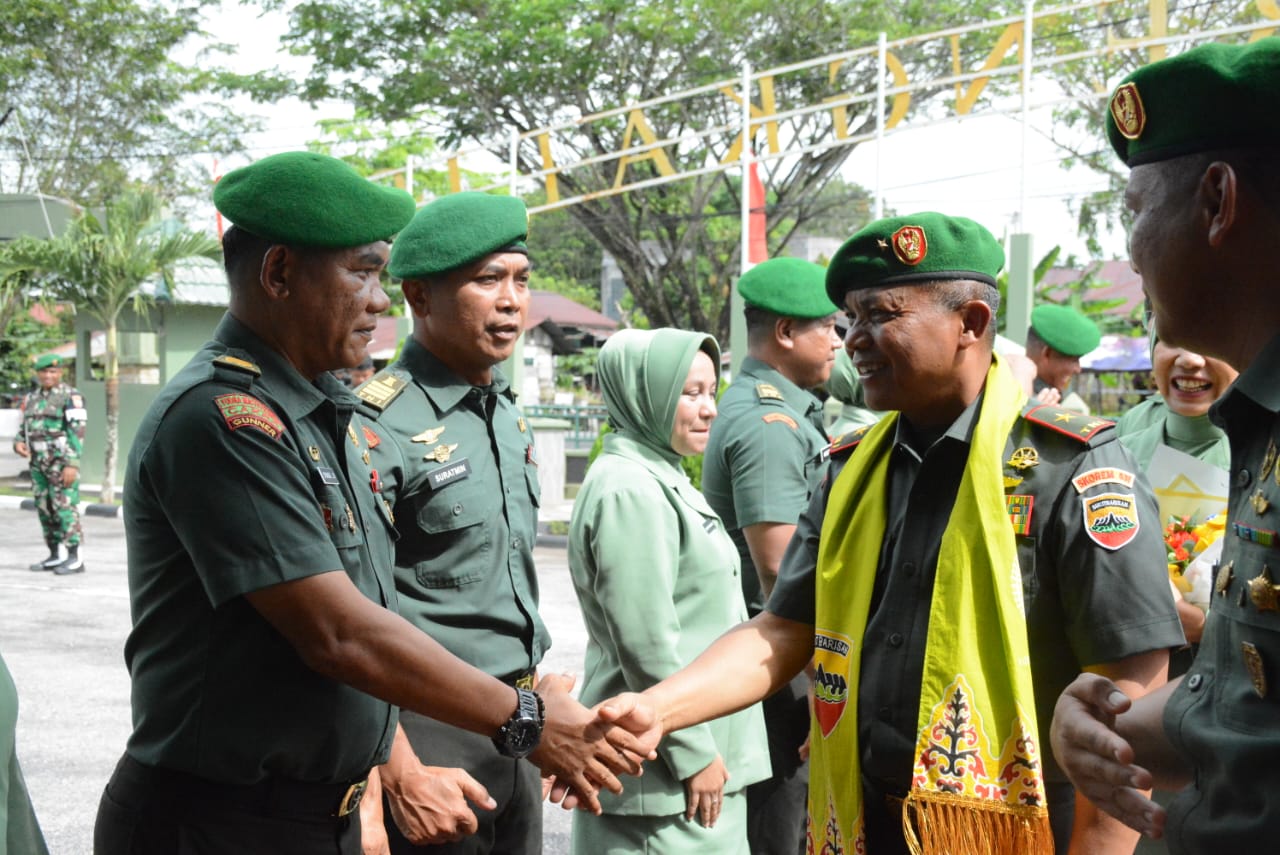 Kuker Danrem Beserta Rombongan disambut Hangat Oleh Dandim 0303/Bengkalis 
