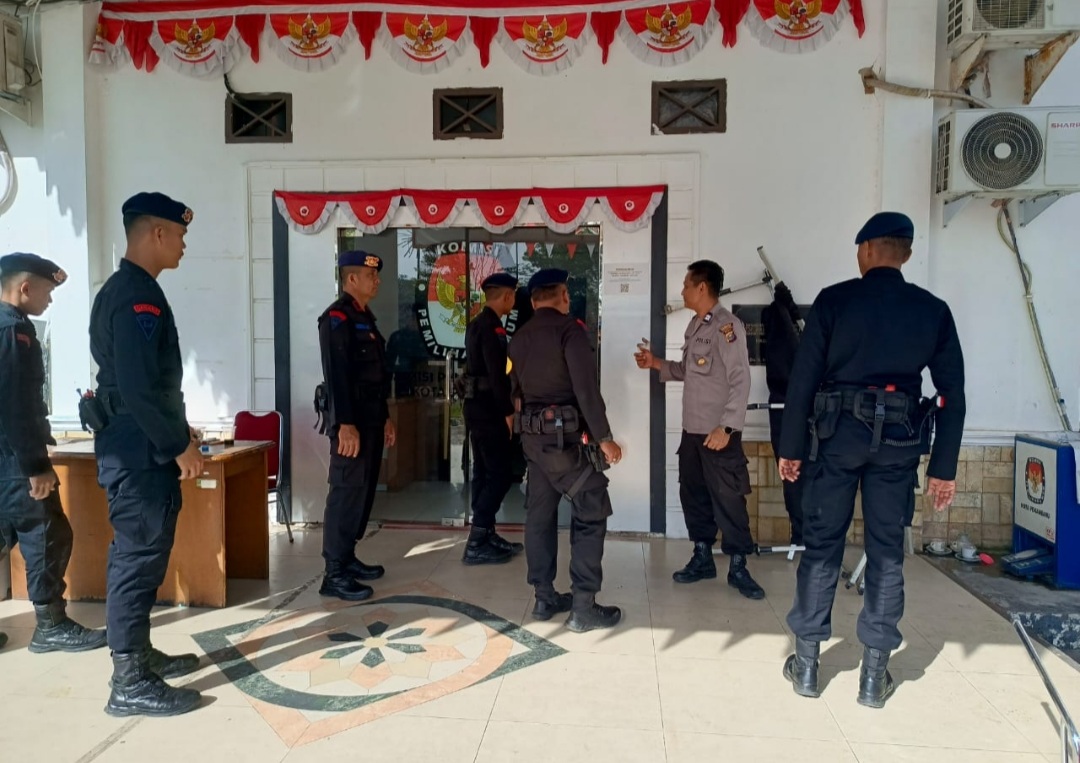 Satgas Tindak POH Kapolda Riau Patroli dan Diteksi Dini Ke Kantor Bawaslu Kota Pekanbaru