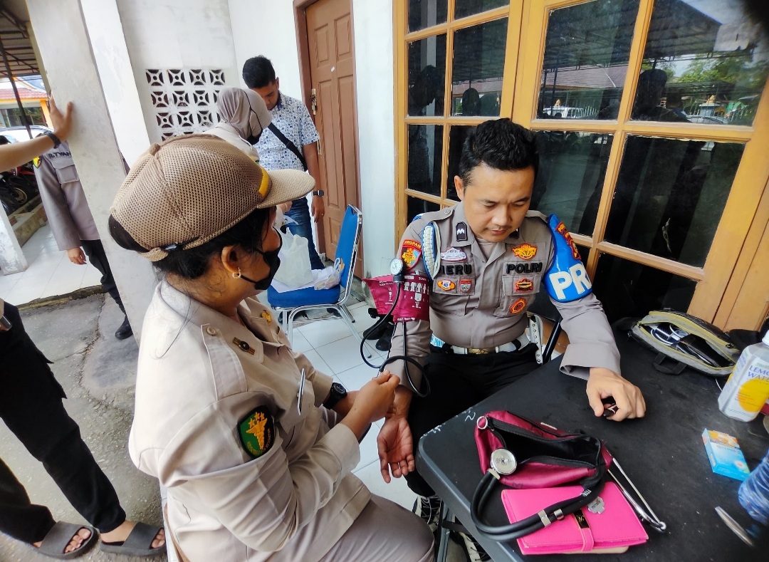 Jaga Kebugaran Personel, Subsatgas Dokkes Rutin Cek Kesehatan Personel