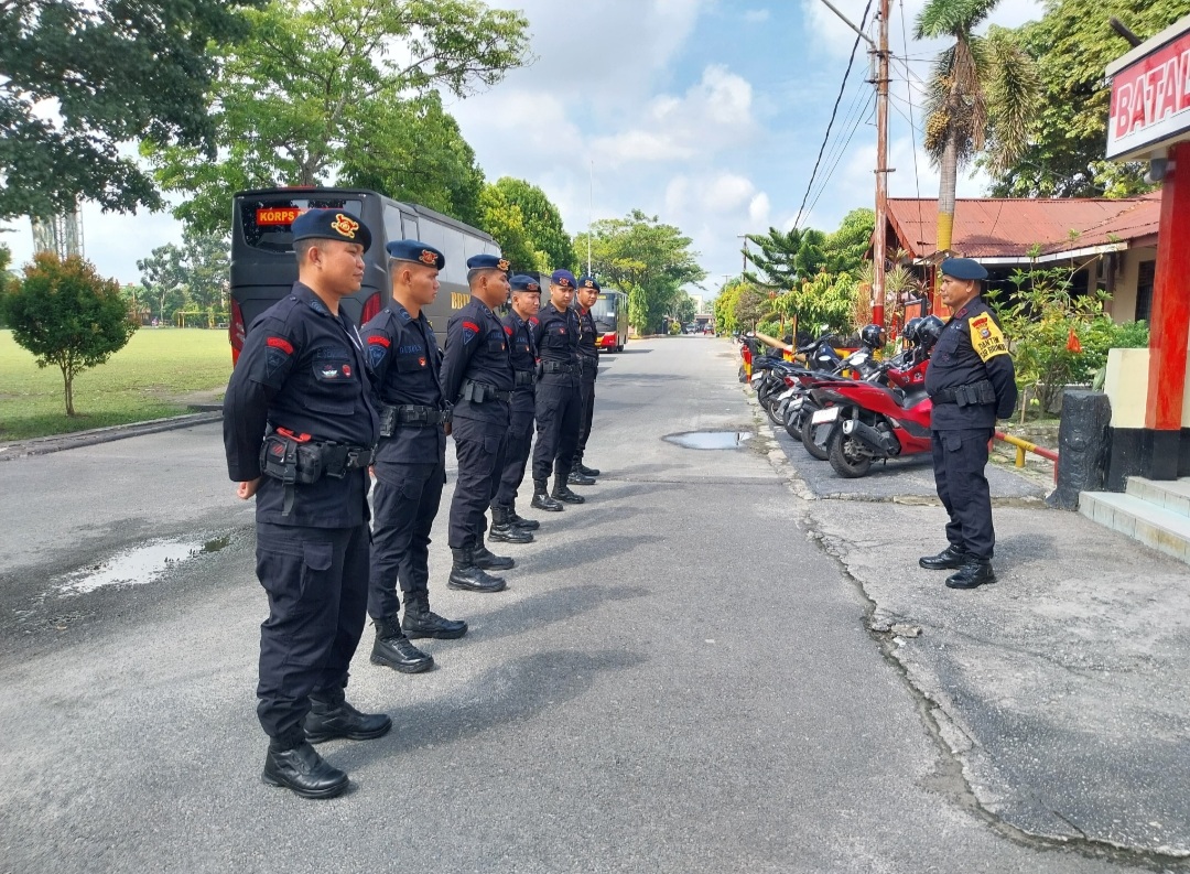 Subsatgas SAR Satuan Brimob Polda Riau Ops Lilin LK-2024 Gelar Apel Sore