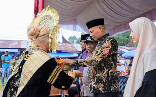Bupati Pasaman Sabar AS menghadiri acara Pemuda-Pemudi Mauro Mangguang