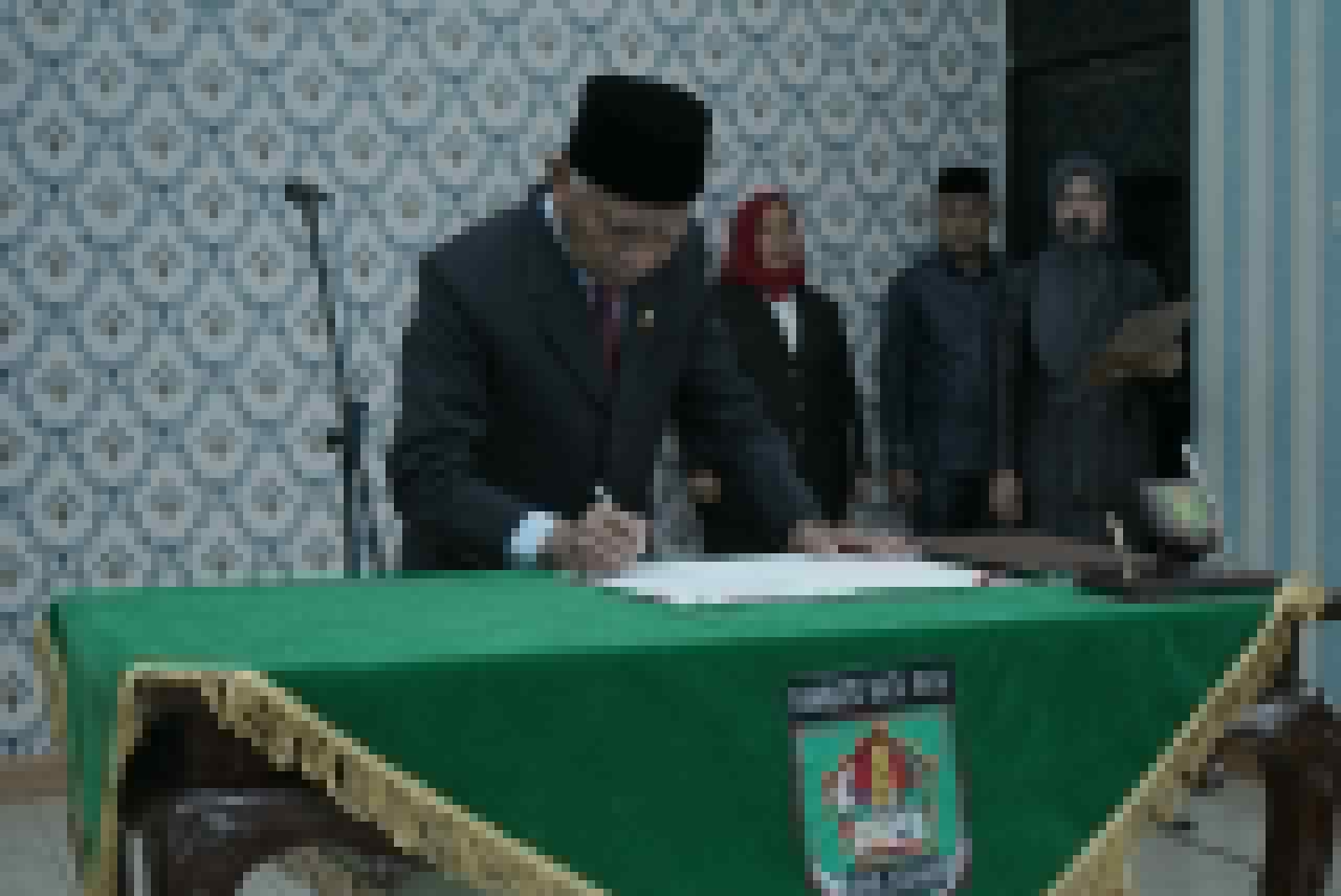 Zainal Aripin Sinaga Resmi di Lantik Sebagai Dewan Pengawas PDAM Tirta Silau Piasa Kabupaten Asahan