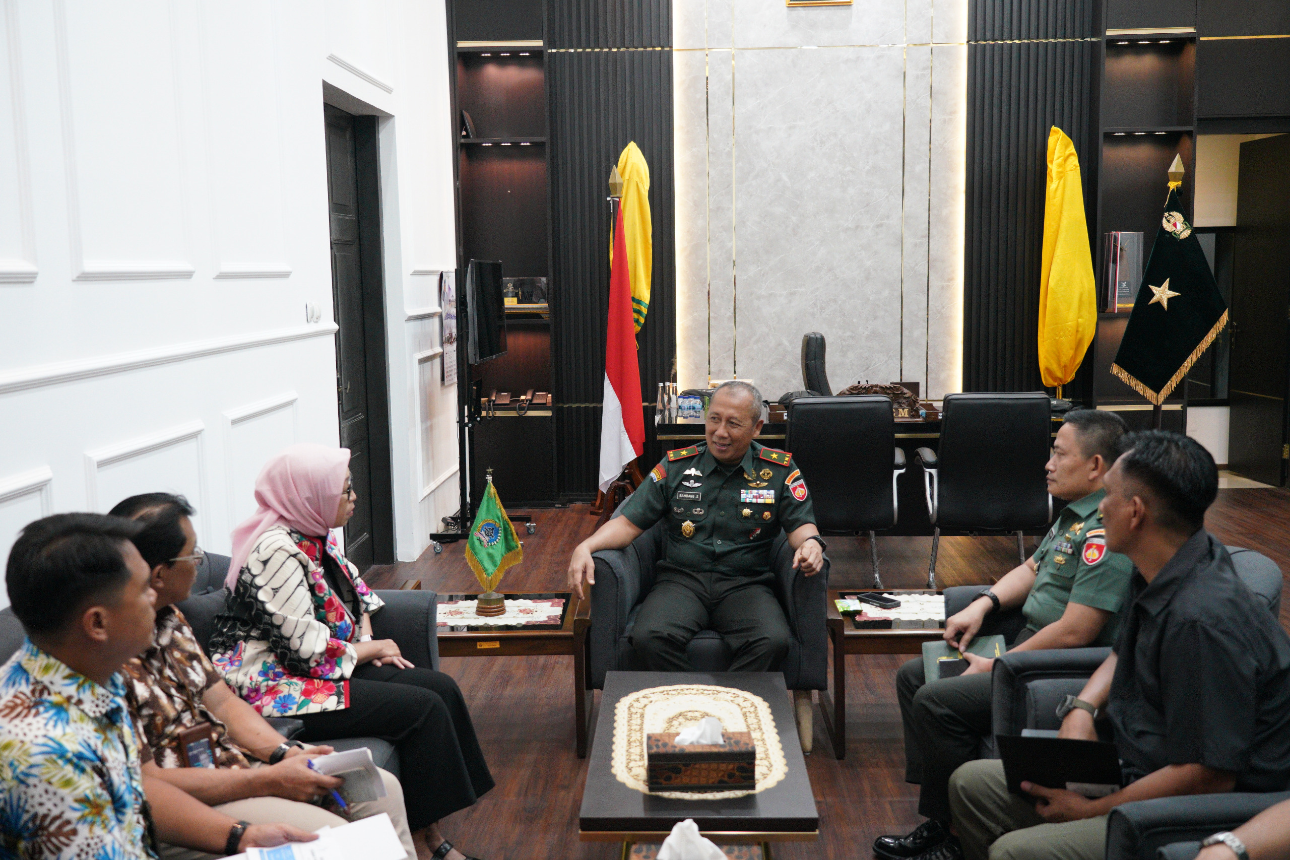 Danrem 072/Pamungkas Terima Audiensi Pimpinan Bulog Wilayah Yogyakarta