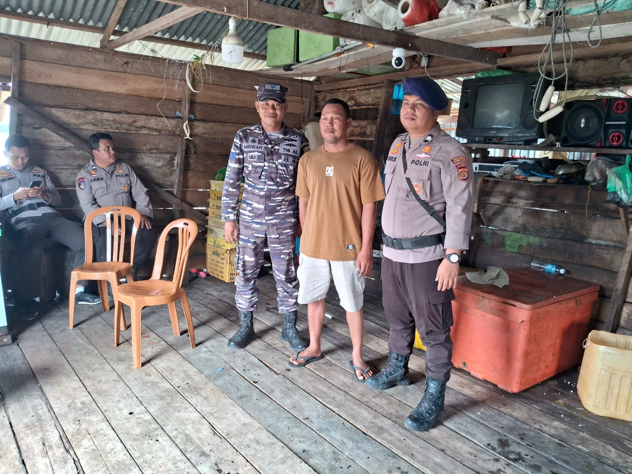 Lanal Palembang Sigap Terima Laporan Hilangnya Nelayan di Perairan Kuala Tungkal