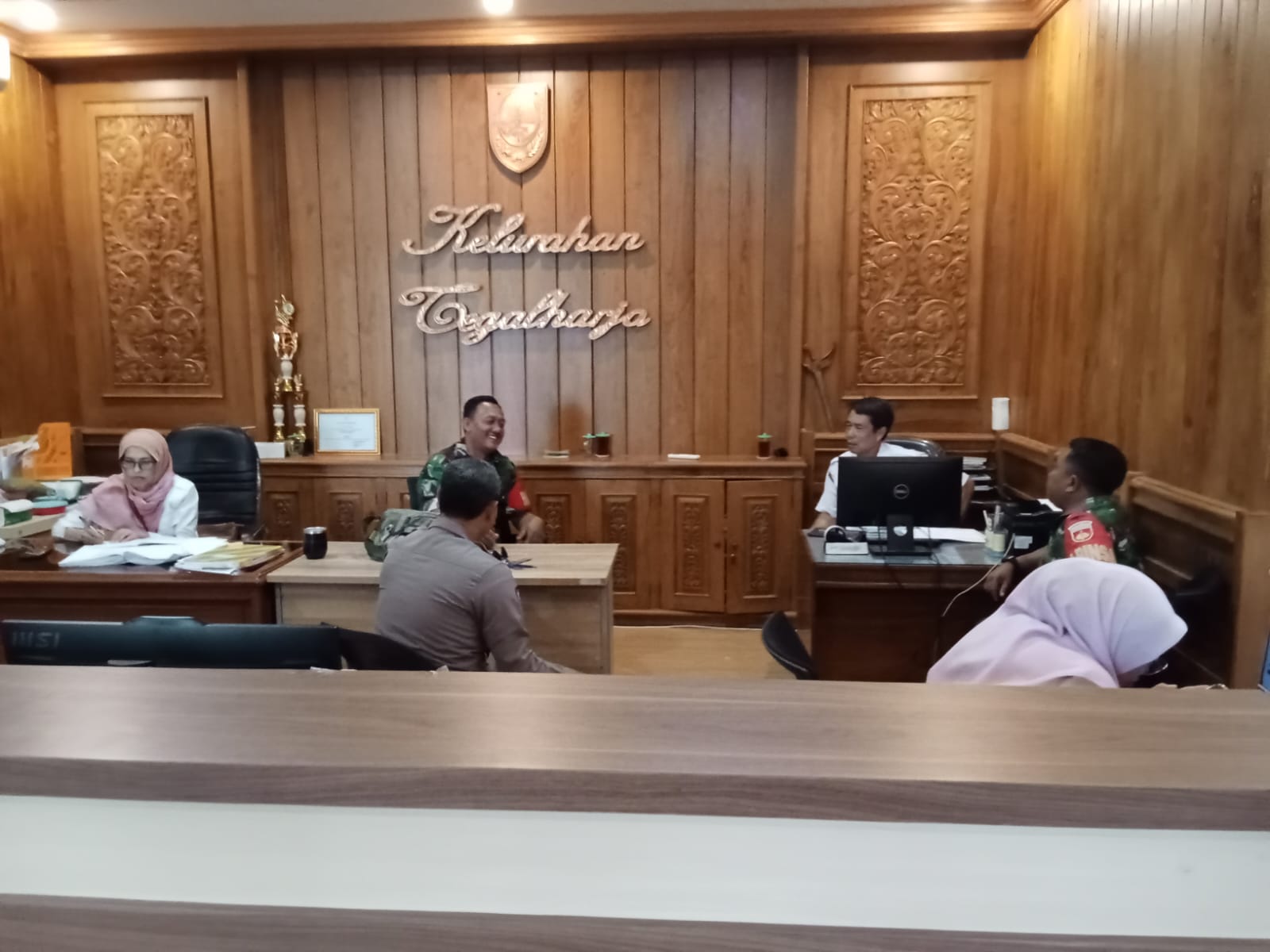 Babinsa Tegalharjo Adakan Update Data Teritorial di Kelurahan