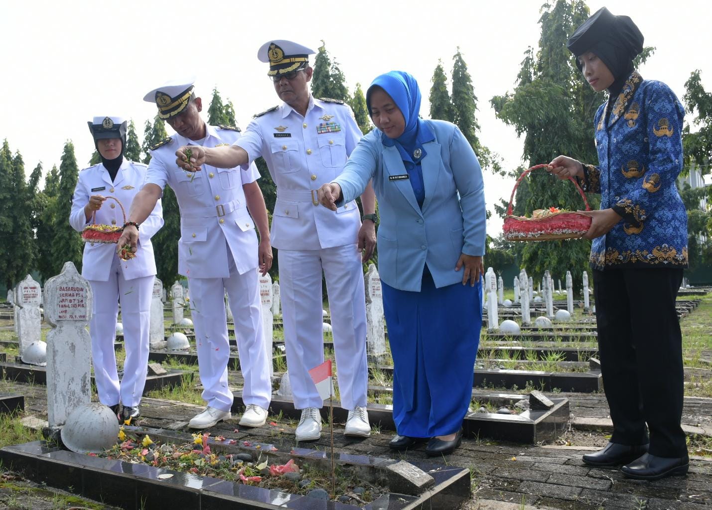 Lanal Palembang Gelar Ziarah di TMP Ksatria Ksetra Siguntang