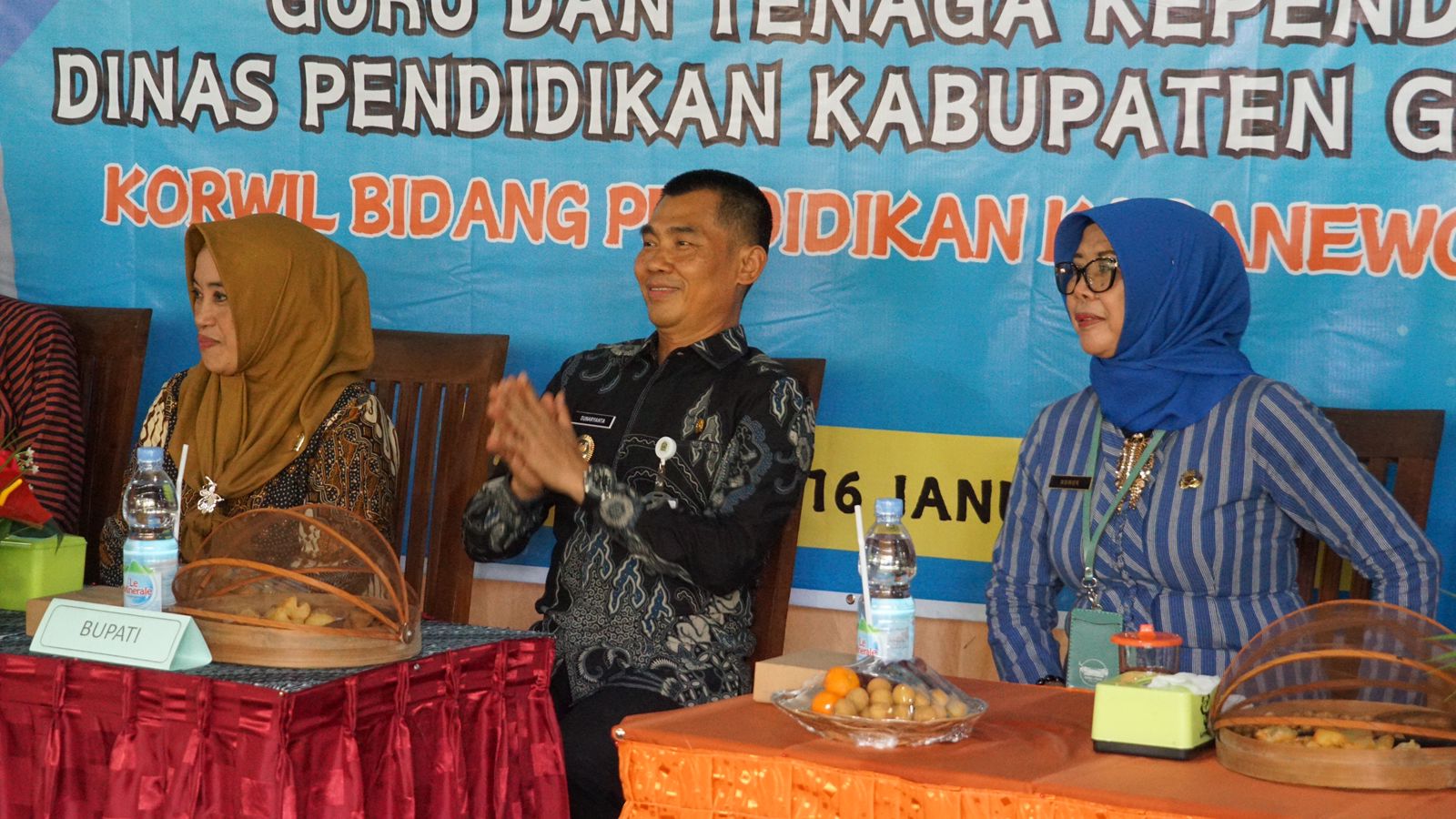 Bupati Gunungkidul, Sunaryanta, menghadiri kegiatan Pembinaan Kedisiplinan yang diselenggarakan oleh Dinas Pendidikan