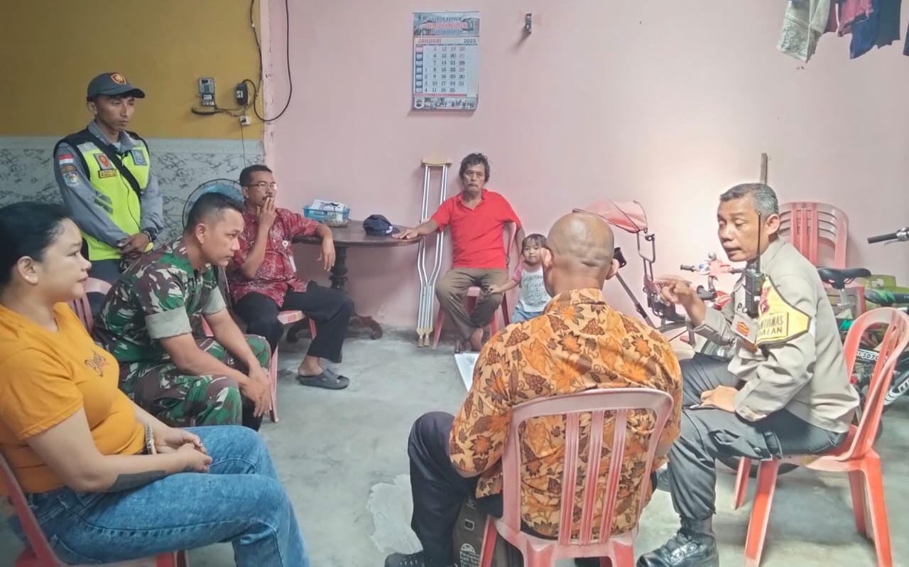 Peran Aktif Babinsa Bersama Bhabinkamtibmas Jagalan Selesaikan Masalah KDRT Warganya