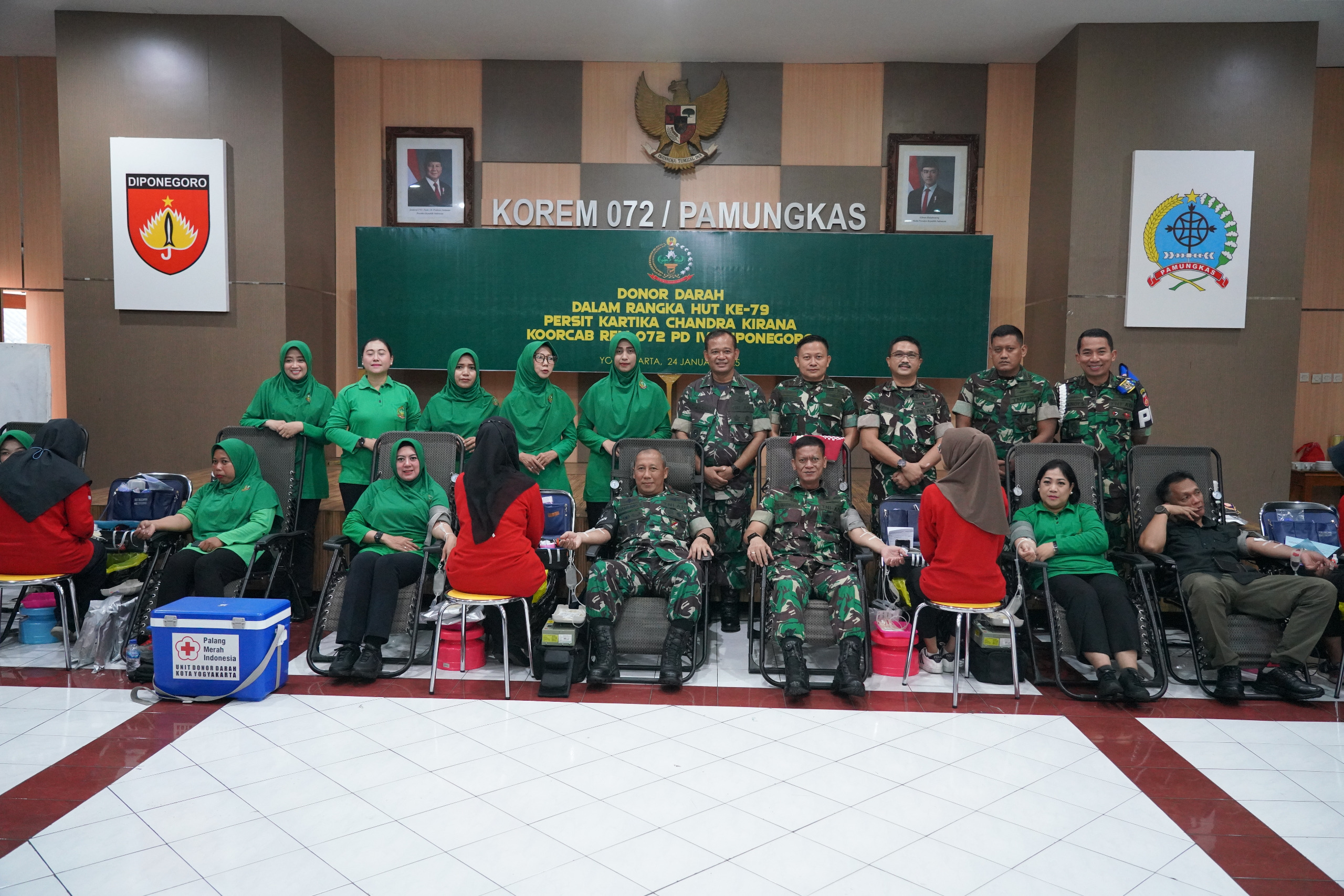 Korem 072/Pamungkas Gelar Donor Darah, Peringati HUT ke-79 Persit dan HUT ke-61 Dharma Pertiwi