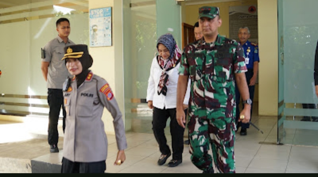 Bupati Gunungkidul Sunaryanta secara resmi meluncurkan armada baru mobil pemadam