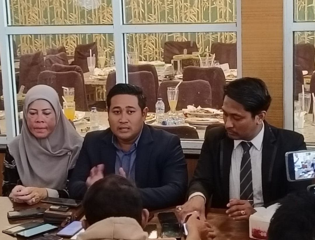 Korban Penganiayaan Selebgram Pekanbaru Sempat Trauma dan Takut Keluar Rumah, Ibu Korban Berharap Dapat Keadilan