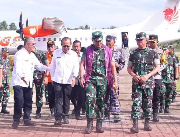 Wabup Nias Arota Lase, Sambut Kedatangan Pangdam I/Bukit Barisan