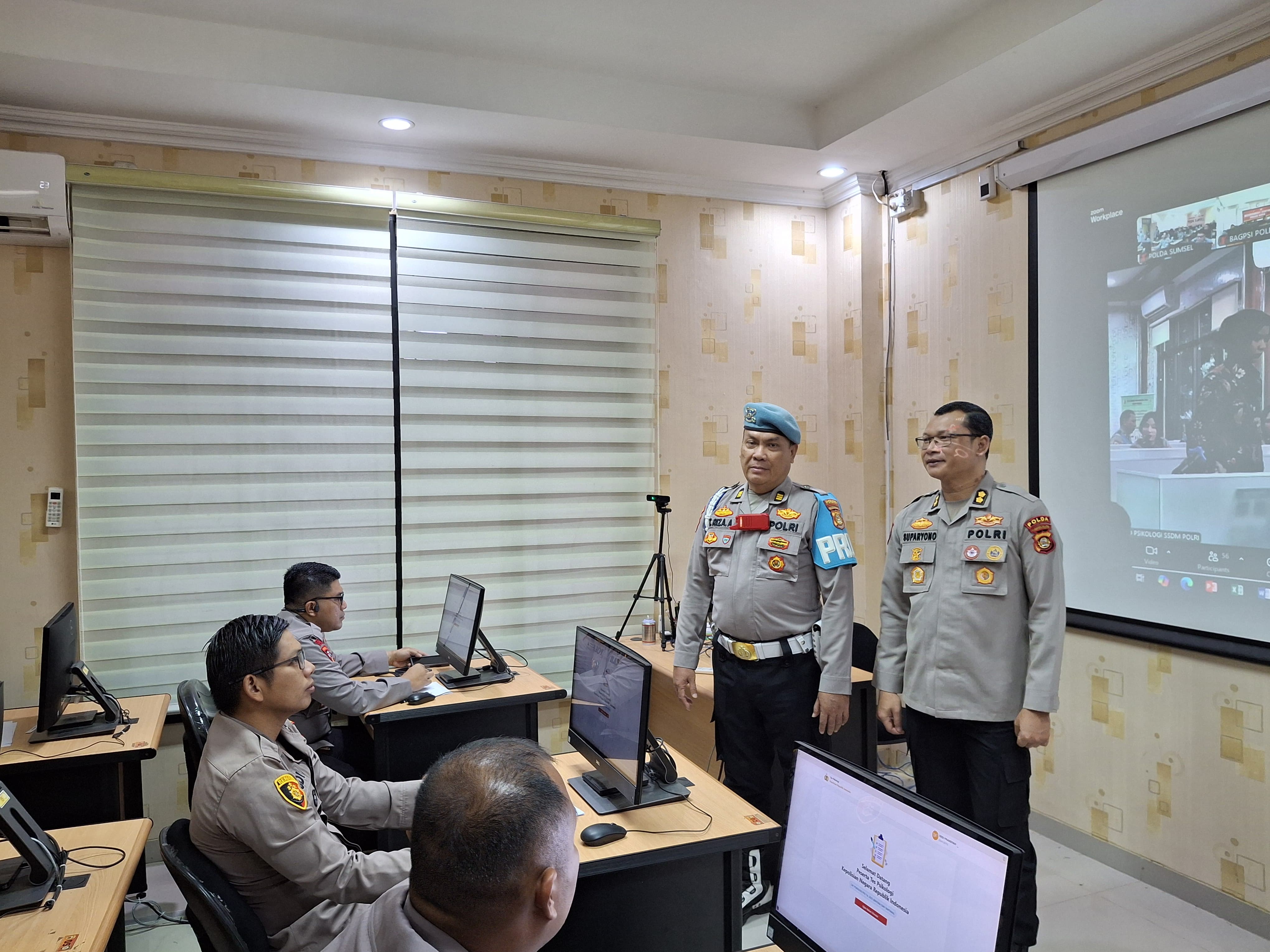 Kapolda Sumsel Menggelar Pemeriksaan Psikologi CAT Bahasa Inggris