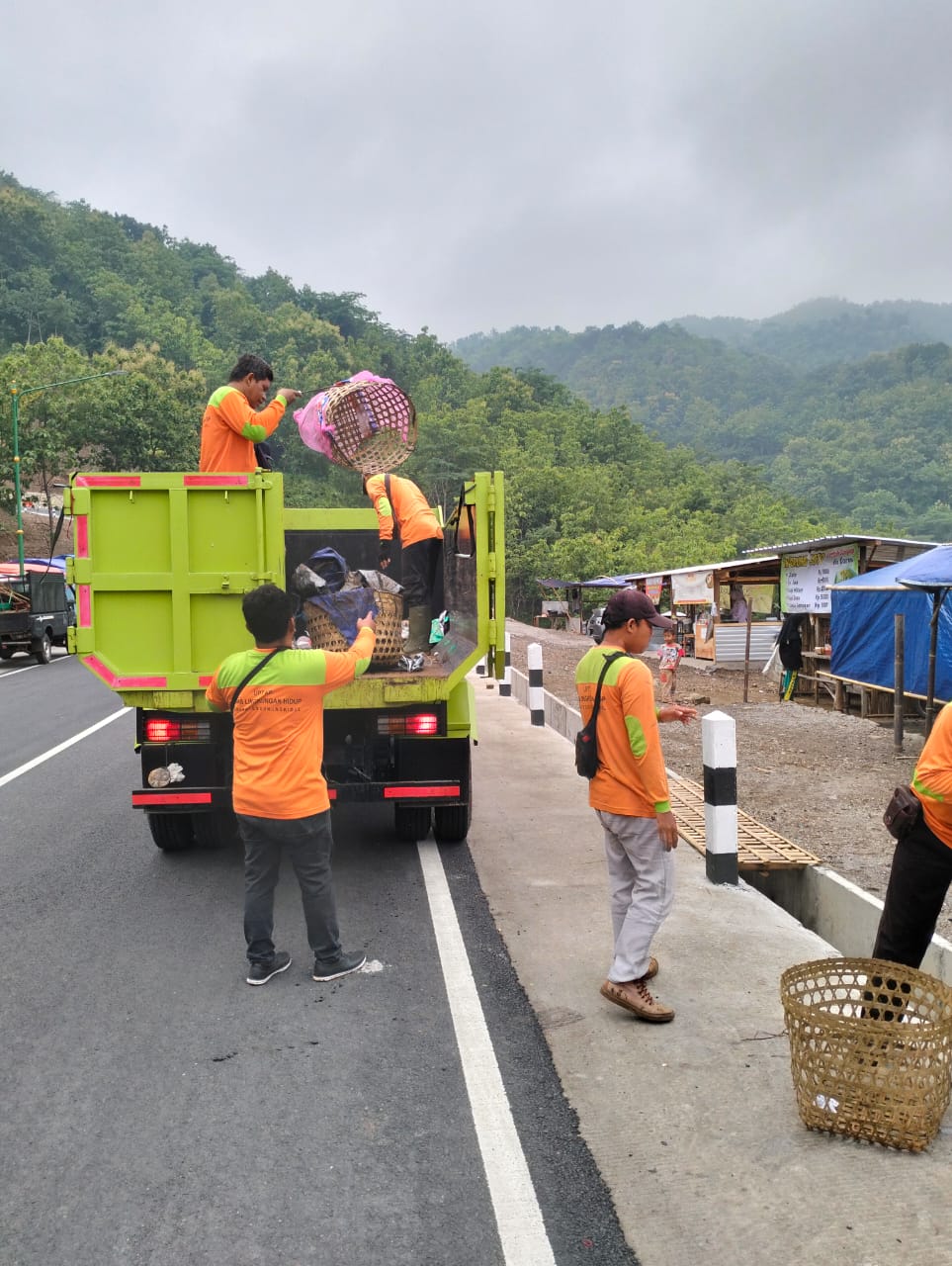 Bupati Gunungkidul Terbitkan Surat Edaran Nomor 10 Tahun 2024: Gerakan Gaya Hidup Sadar Sampah untuk Hari Peduli Sampah Nasional 2025