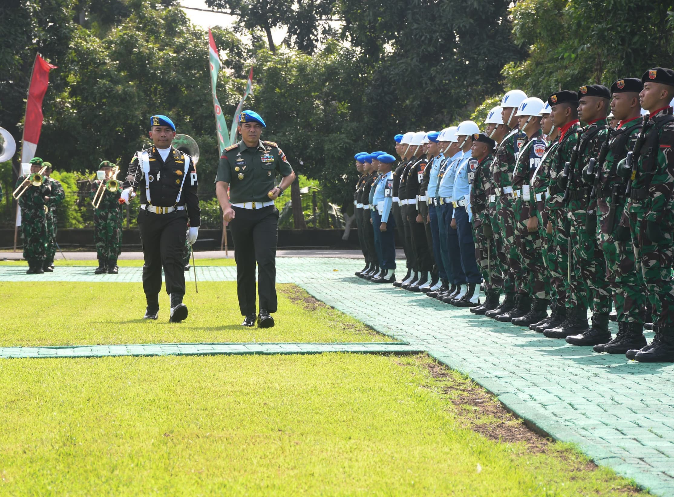 Kasrem 072/Pamungkas Hadiri Upacara Gelar Operasi Gaktib dan Operasi Yustisi POM TNI Kodam IV/Diponegoro