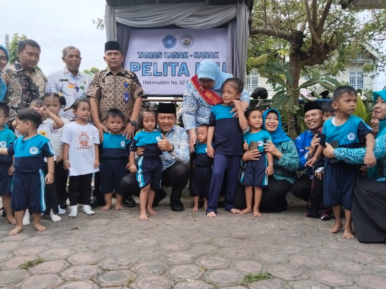 Peresmian taman kanak paud pelita ibu di hadiri pj bupati kobar