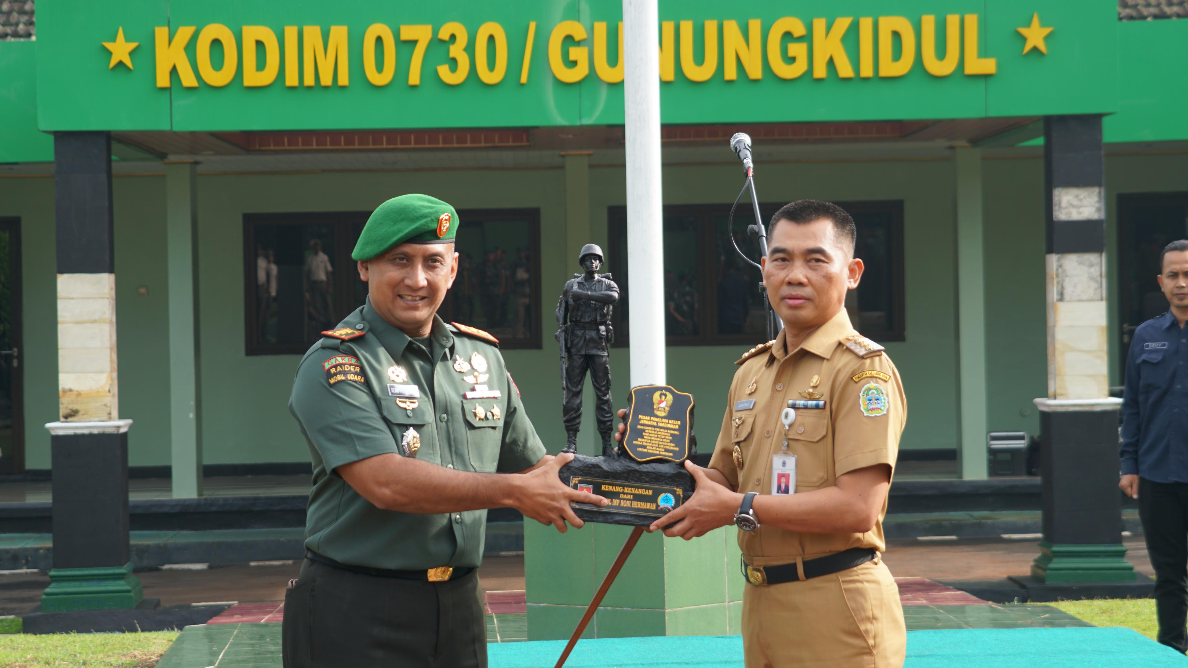 Kodim 0730 Gelar Apel Pamit untuk Bupati Gunungkidul Sunaryanta