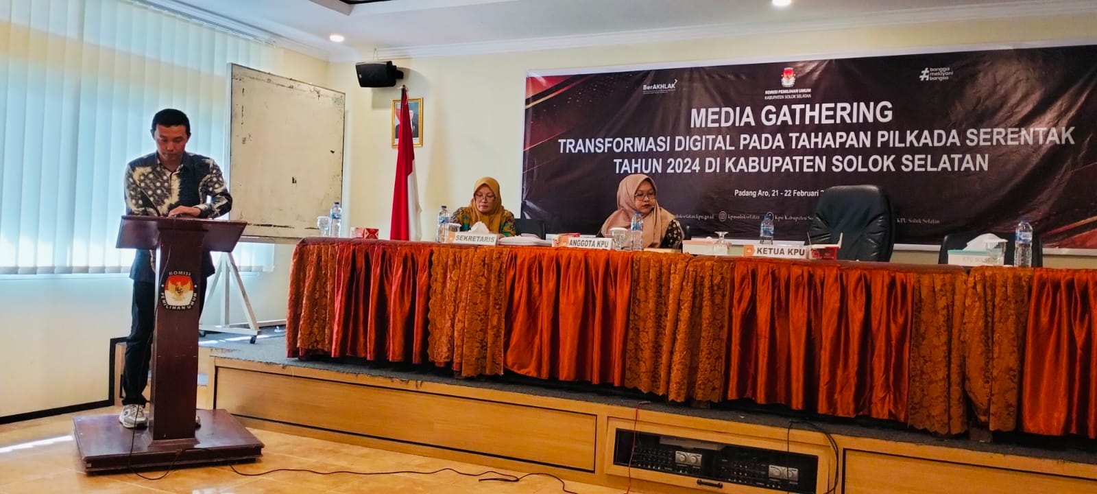 KPU Solok Selatan Melaksanakan Kegiatan Media Gathering Dengan Tema Transformasi Digital