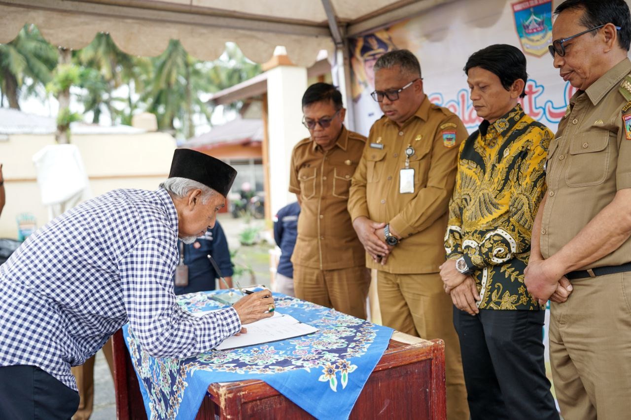 Sekda H. Syamsurizaldi: “Yang Tidak Boleh Kurang Itu Semangat Membangun Daerah”