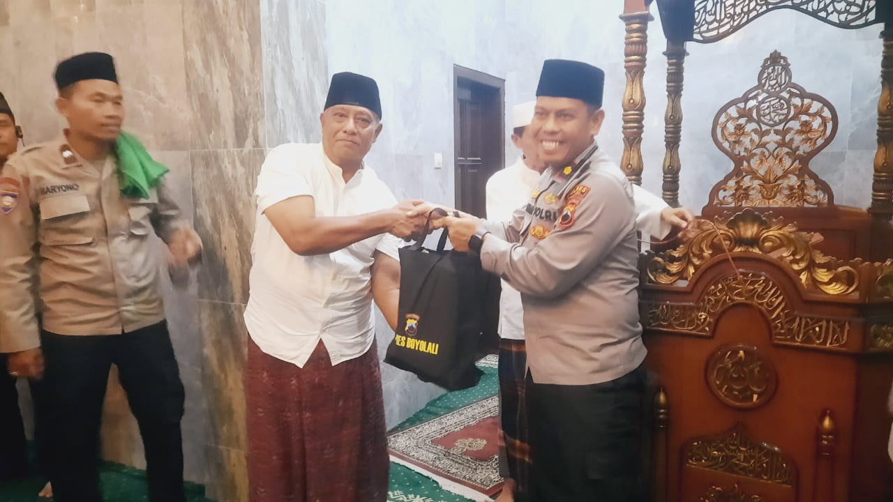 Warga Sambut Hangat Tarling Polres Boyolali, wujud kedekatan dan Kebersamaan dalam Semarak Ramadhan