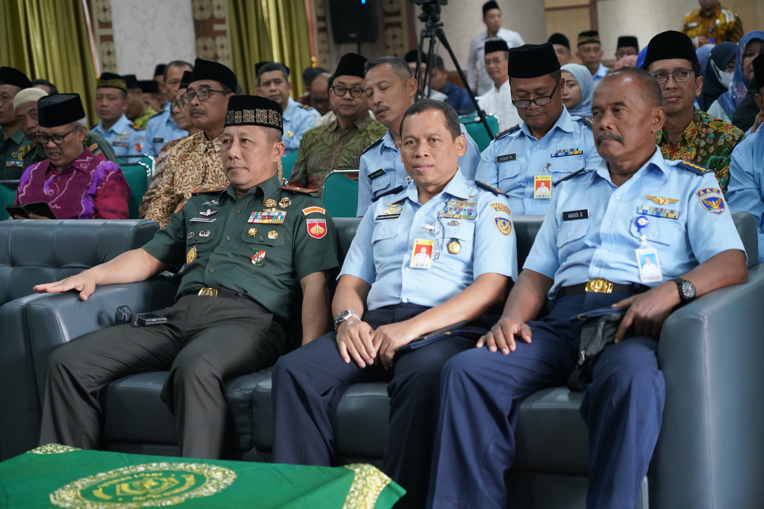 Danrem 072/Pamungkas Hadiri Pengajian Peringatan Nuzulul  Qur’an Di Kanwil Kemenag DIY