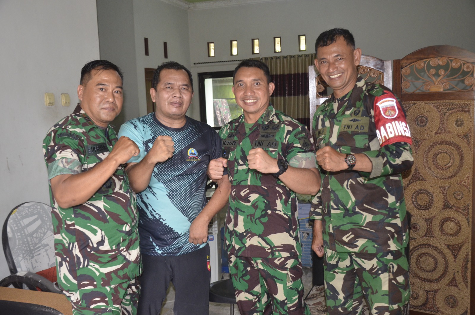 Wujud Kepedulian, Dandim 0735/Surakarta Anjangsana Jenguk Anggota Yang Sakit Dan Berikan Motivasi