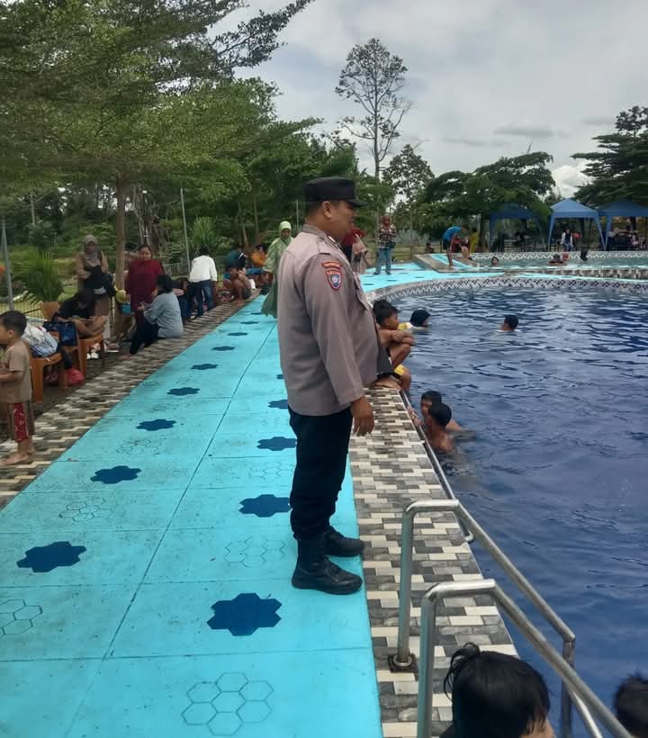Memasuki Liburan Idul Fitri 2025, Polres Tanah Datar Tempatkan Personil di Lokasi Rawan Gangguan Kamtibmas dan Titik Kemacetan