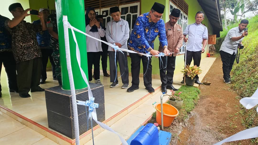 Serah Terima dan Peresmian Pamsimas, Wabup Ahmad Fadly Ucapkan Terima Kasih