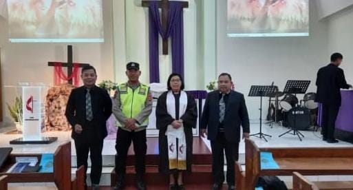 Peringati Wafat Isa Al-Masih, Kapolsek Talang Kelapa Monitoring Personil Pam di 11 Gereja