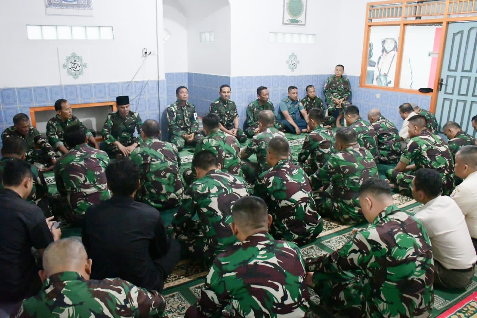 Peringati Hari Bhakti Hiu Kencana, Lanal Palembang Gelar Doa Bersama