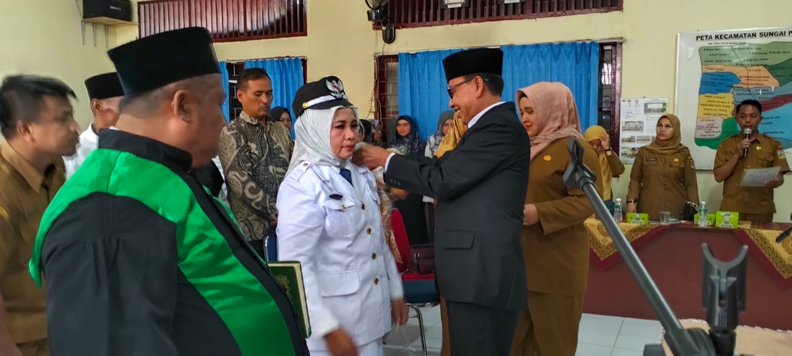 Sasrawati SE Resmi Dilantik Sebagai Pejabat Wali Nagari Bomas Koto Baru Kecamatan Sungai Pagu