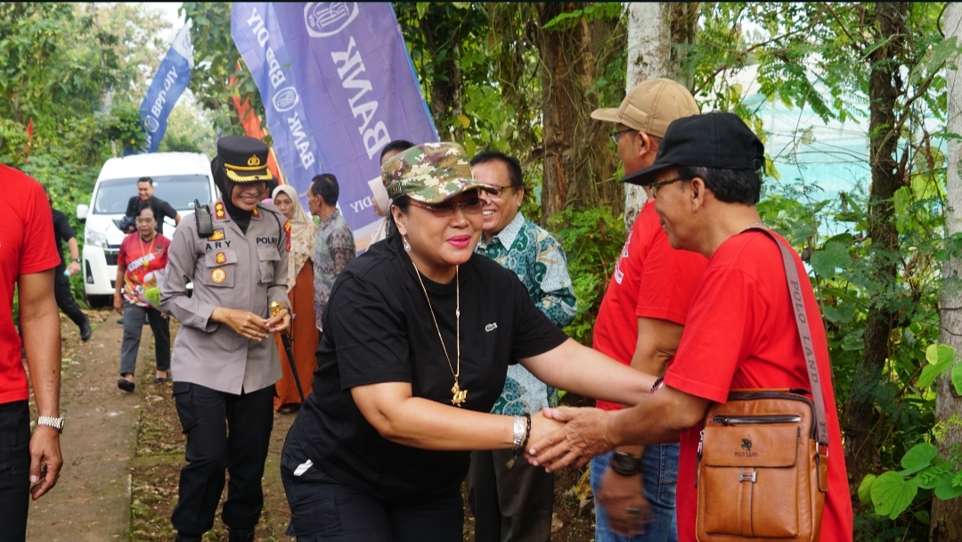 Pemerintah Kabupaten Gunungkidul terus menunjukkan komitmennya dalam menggerakkan ketahanan pangan berbasis keluarga