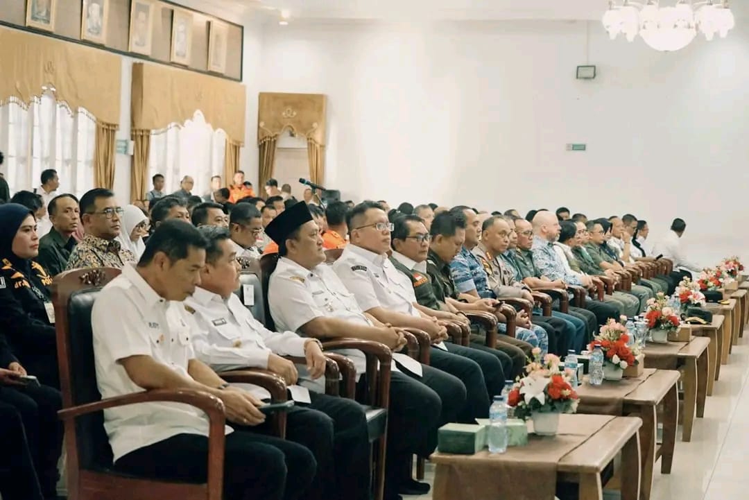 Perkuat Mitigasi Bencana, Wabup Tanah Datar Ahmad Fadly Hadiri Rakor Bersama BNPB di Padang