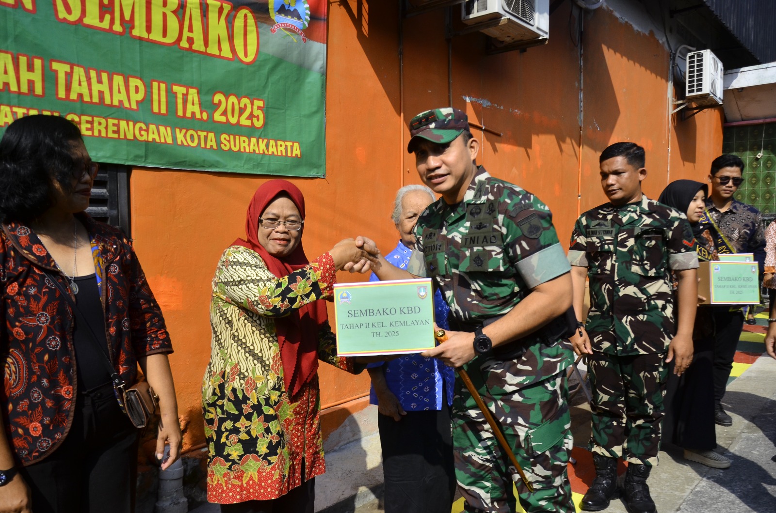 Program Karya Bakti Daerah Tahap I Dan II di Wilayah Kodim 0735/Surakarta Hari Ini Resmi Ditutup, Seluruh Sasaran Selesai 100 %