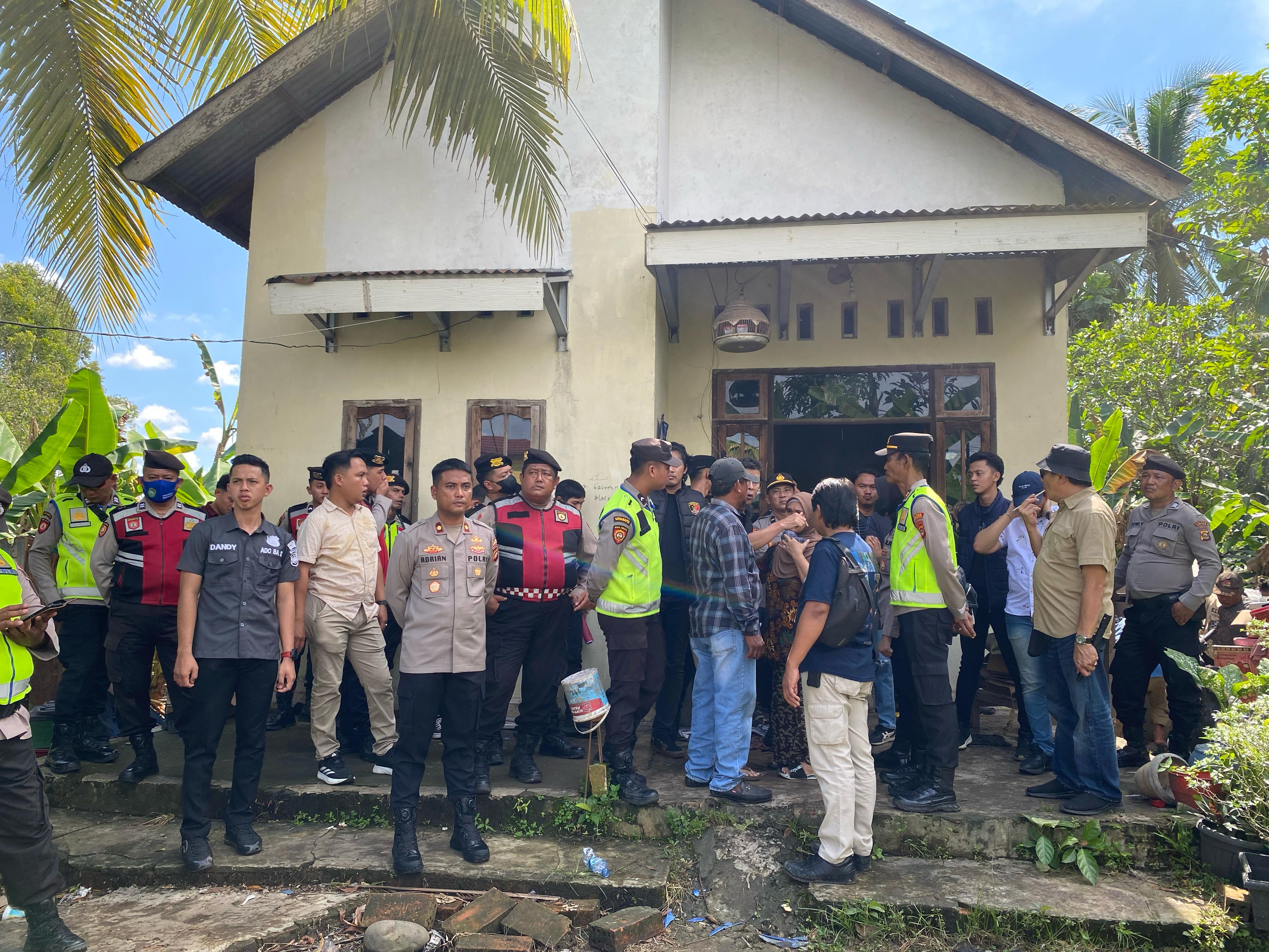 Eksekusi Objek Sengketa Lahan Oleh Pengadilan Negeri Berjalan Aman Dibawah Pengamanan Polres Banyuasin